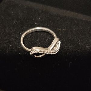 Size 6 Zirconias Sterling Silver Infinity Ring